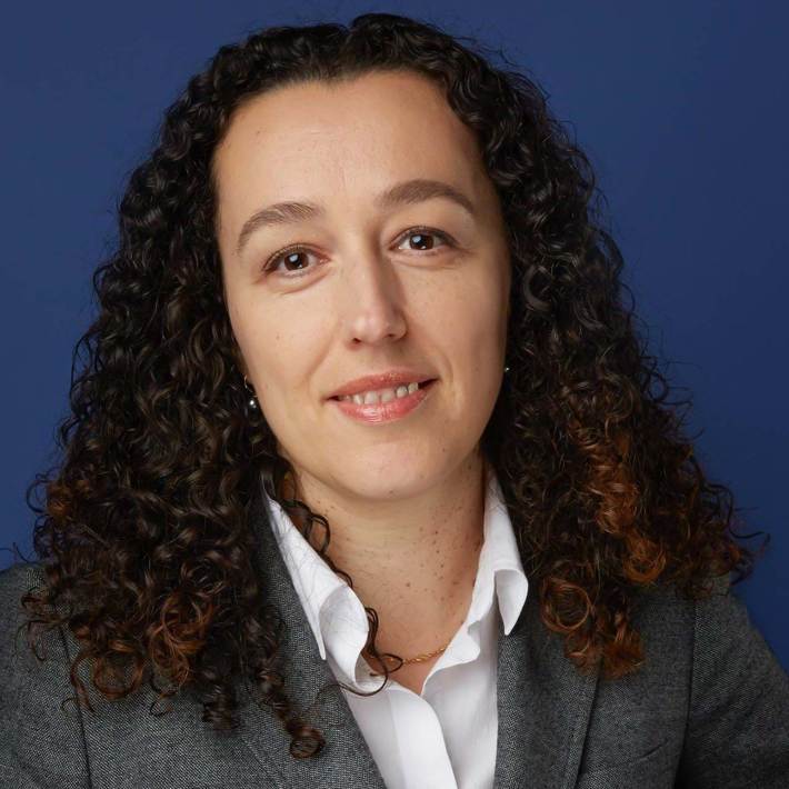 Portrait of Karin Krslovic.