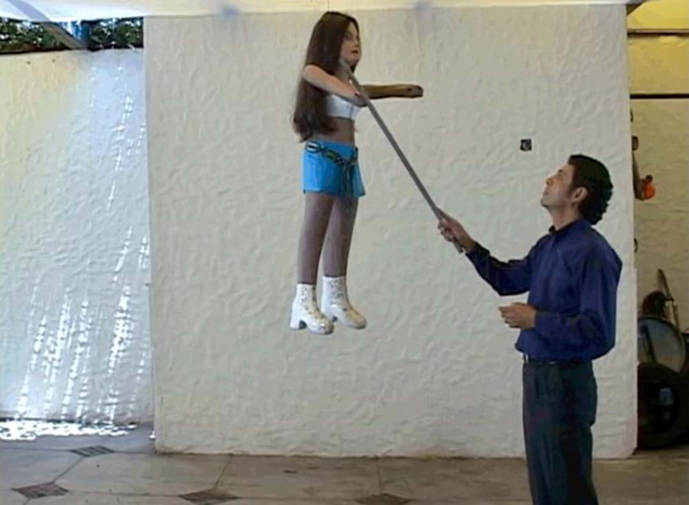 La Piñata, 2003